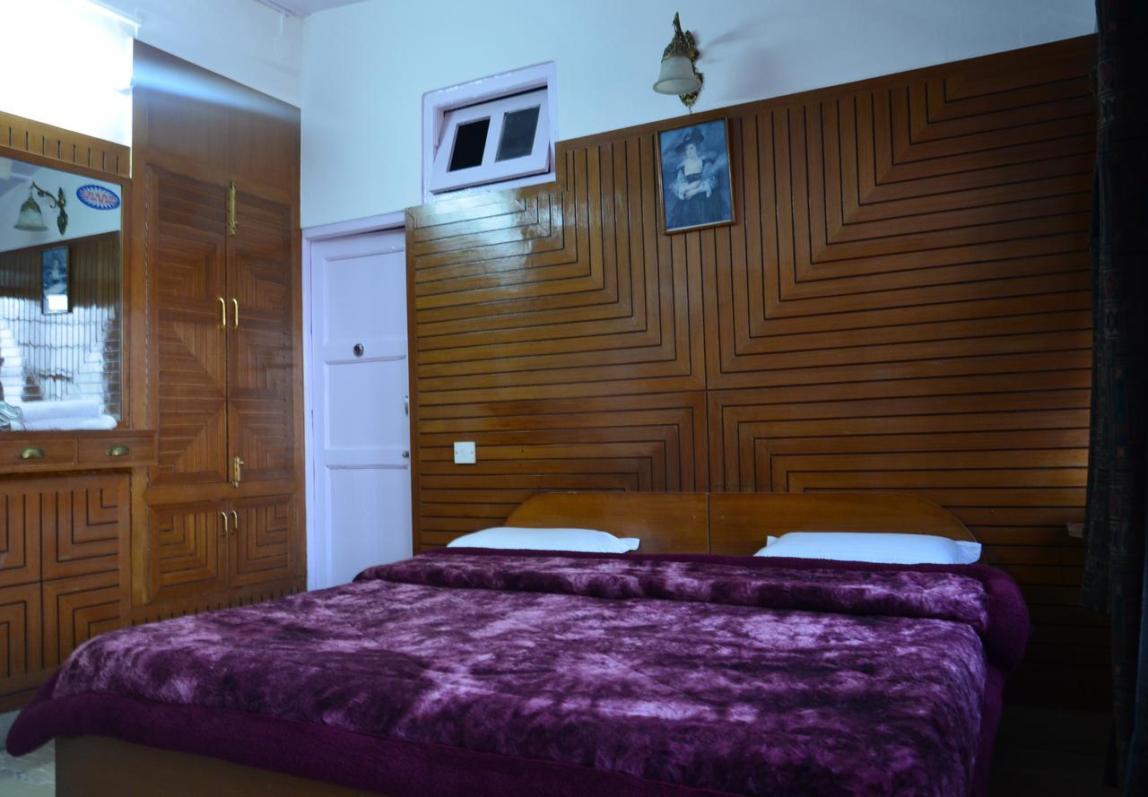 Hotel Clarks Mussoorie Exteriér fotografie